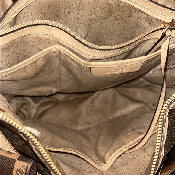 Michael Kors Black and Cream Women's Bag - Picture 4 of 5